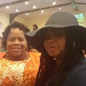 Meet your Posher, Neisha